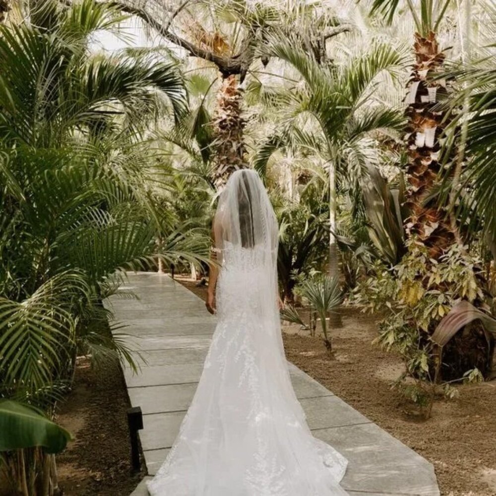 Calla Blanche Lilia Wedding Dress (121101)